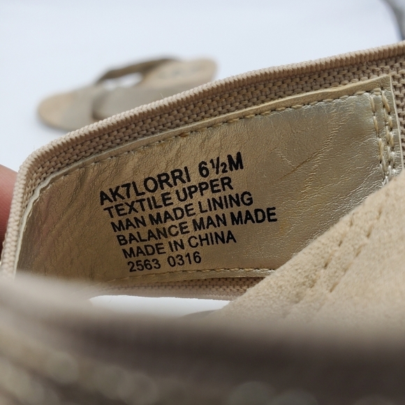 Anne Klein Sport Shoes Women 6M Lorri  Gold Glitter Wedge Sandals - Picture 2 of 12